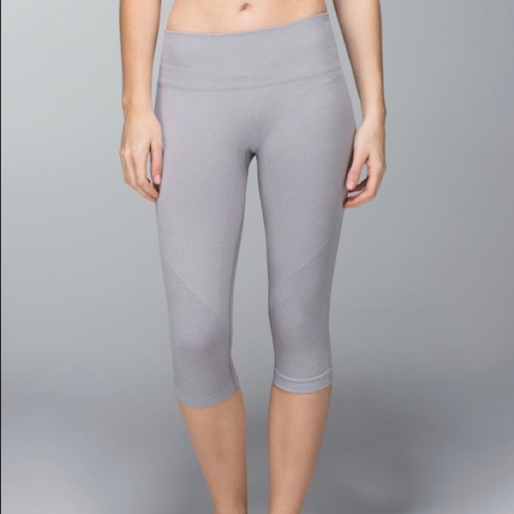 Lululemon In the Flow Crop